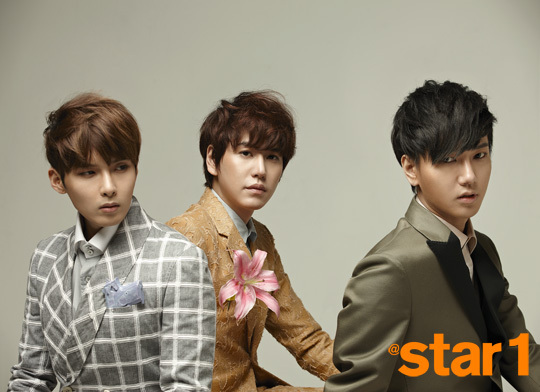 official-star1-magazine-march-issue-with-super-junior-kry-1